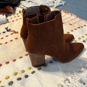 Blondo Suede Booties size 8